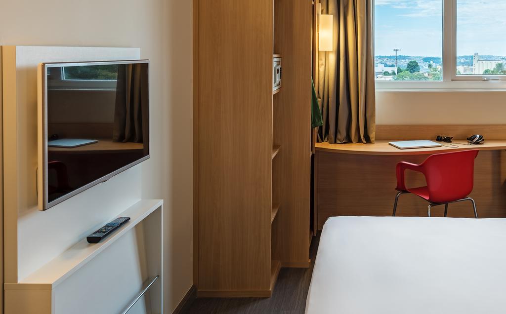 Ibis Chapeco Hotell Rom bilde