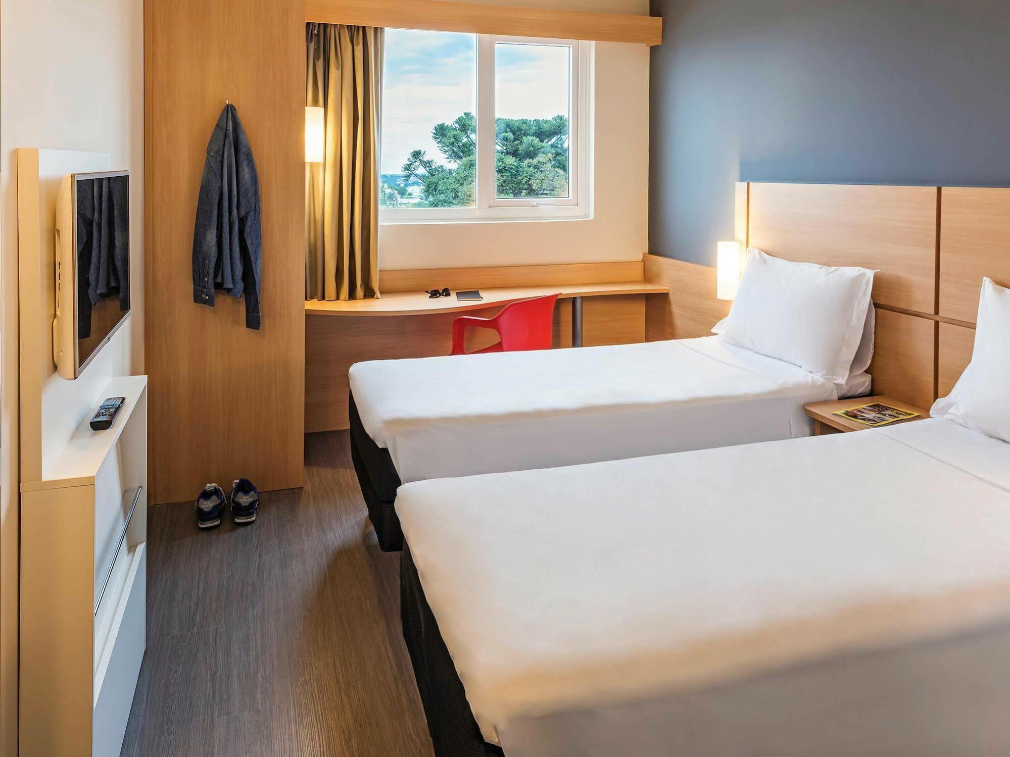 Ibis Chapeco Hotell Eksteriør bilde
